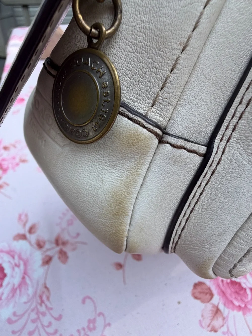 Cream coach legacy Turn-lock shoulder bag